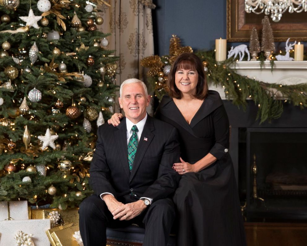 official presidential pence christmas photo